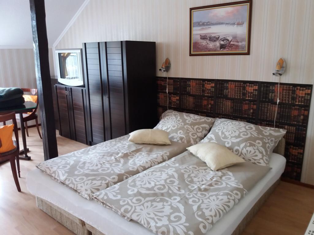 Kaiser Apartman Хевиз Экстерьер фото