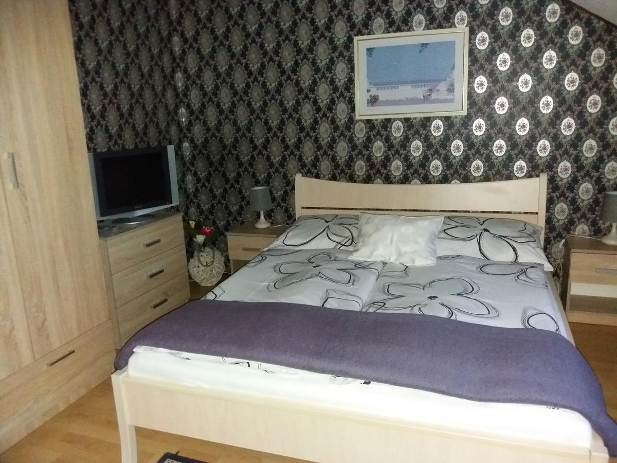 Kaiser Apartman Хевиз Экстерьер фото